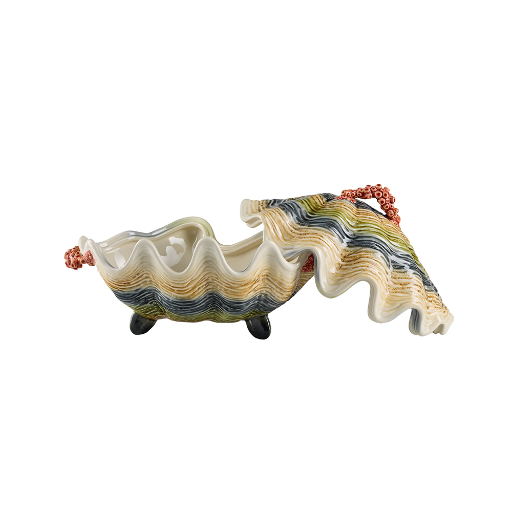 Large Tureen, , large image number null