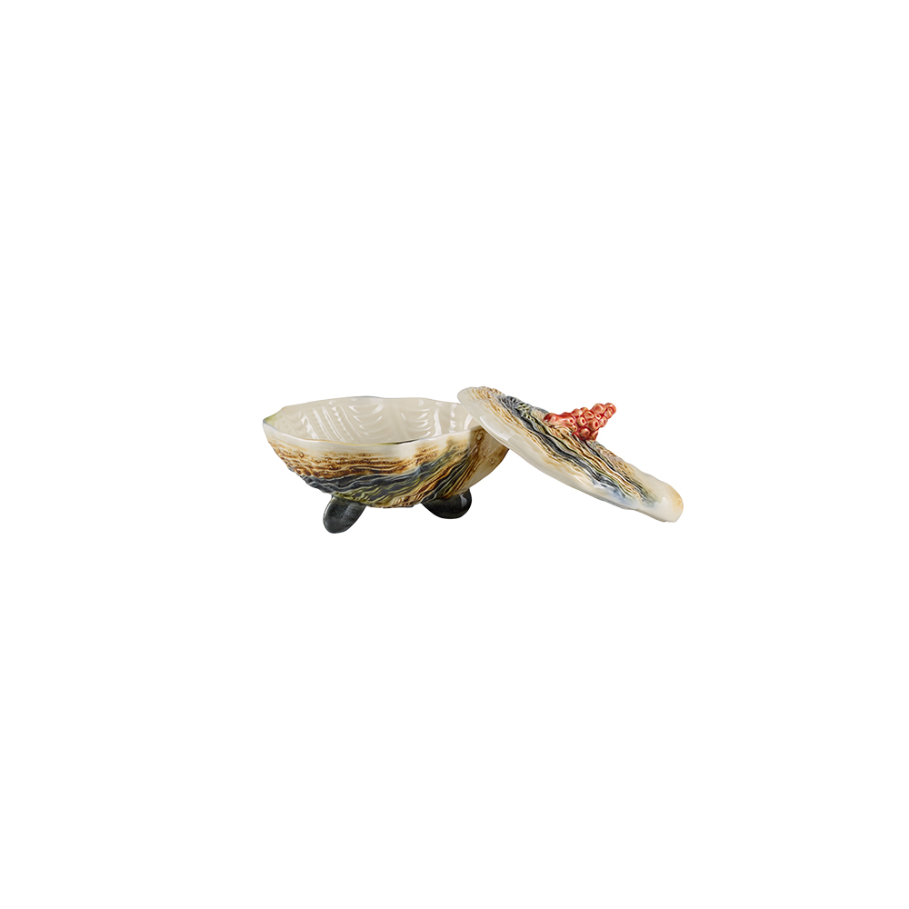 Medium Tureen, , large image number null